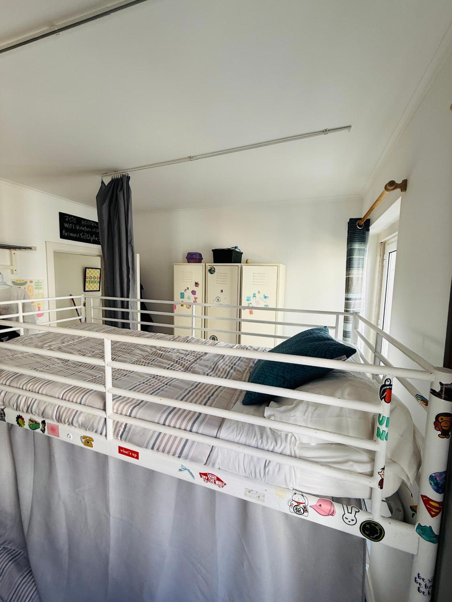 70'S Hostel Ericeira Dış mekan fotoğraf